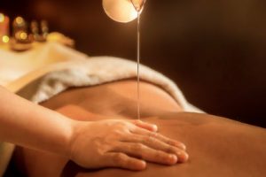 Massage détente Mixte ( Thaï et huiles chaudes) 1h